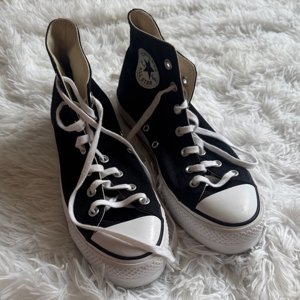 Converse Lift Classic Black and White High-Tops